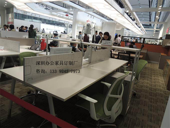 办公屏风展厅是什么样的 办公屏风展厅是什么样的