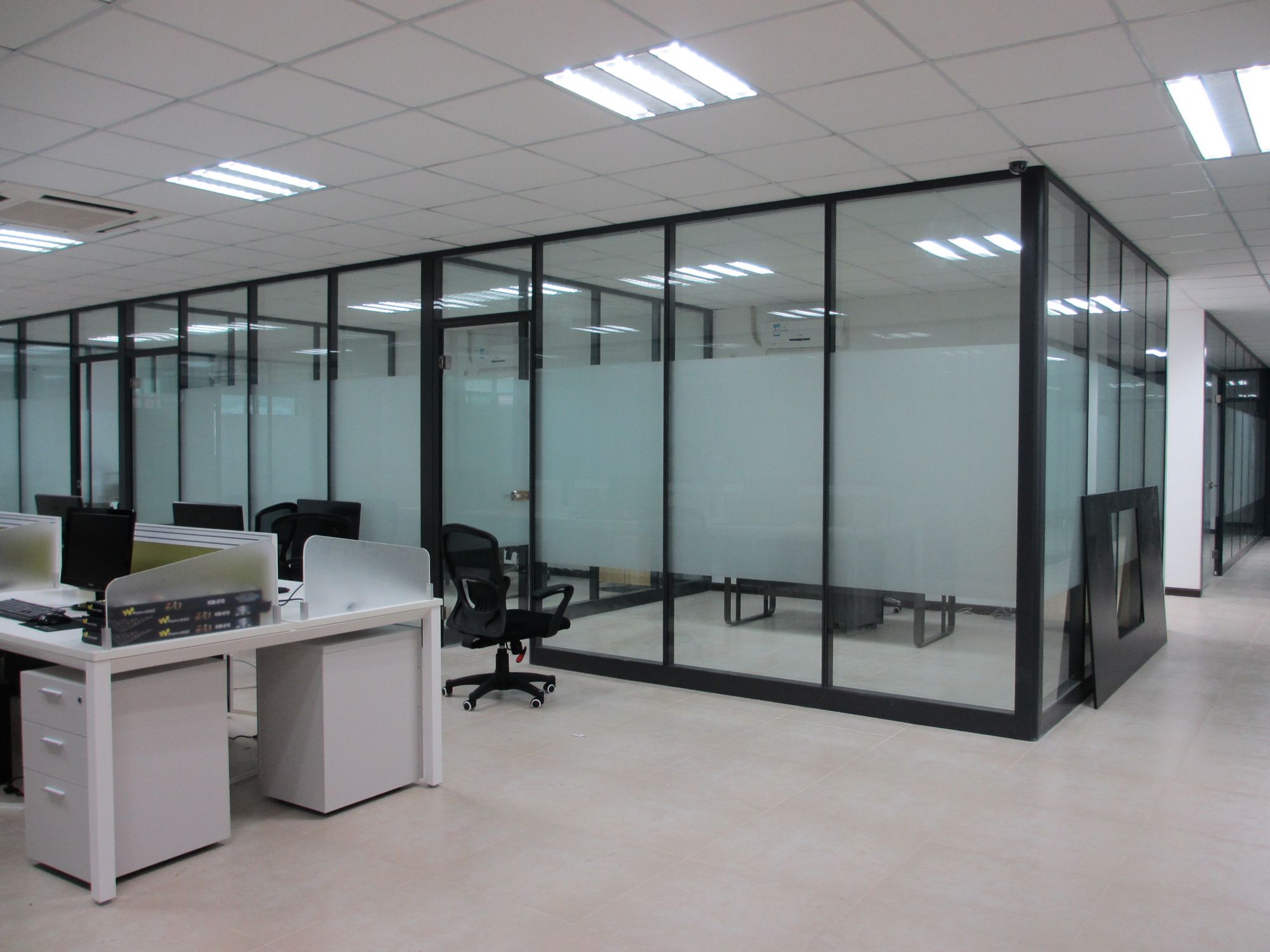 办公家具屏风高隔断展示