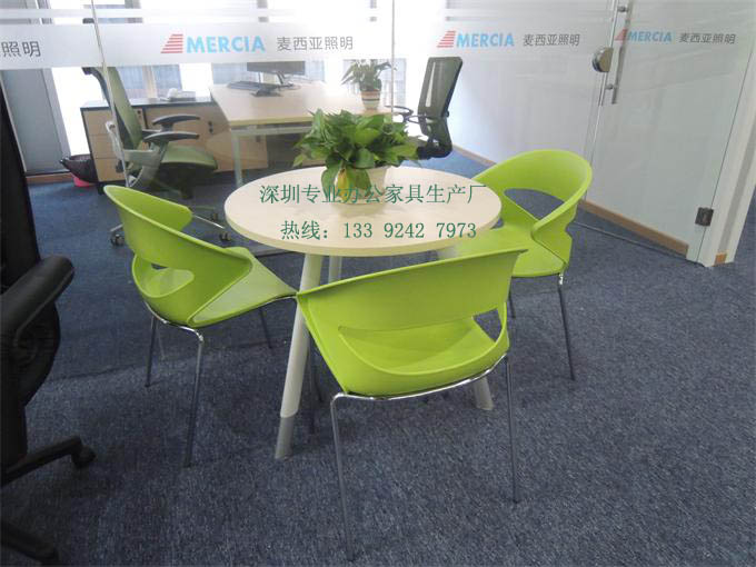 实拍个性化办公家具洽谈桌 实拍个性化办公家具洽谈桌