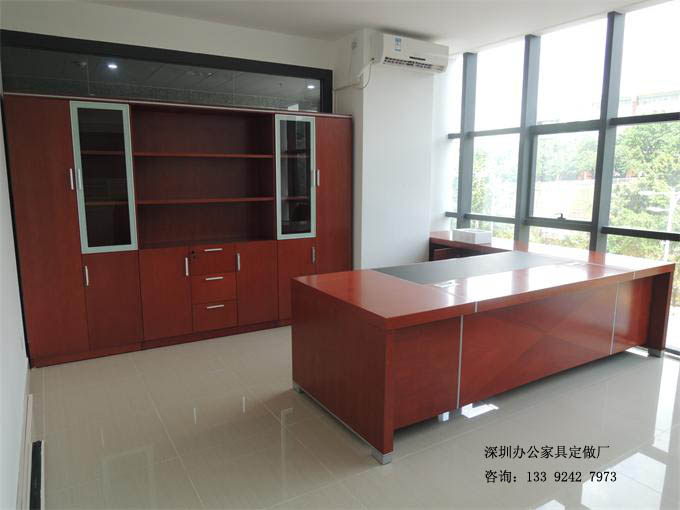 办公室家具大班台