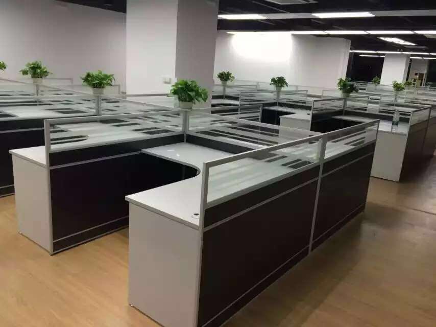 办公卡位现场实拍 办公卡位现场实拍