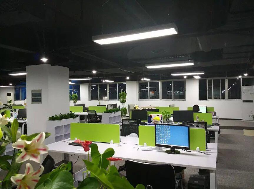 深圳办公家具厂开放式办公桌